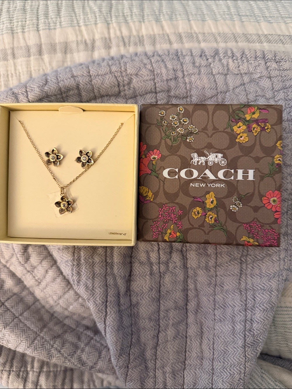 Coach Gold Floral Pendant Necklace with Matching Flower Studs NWT